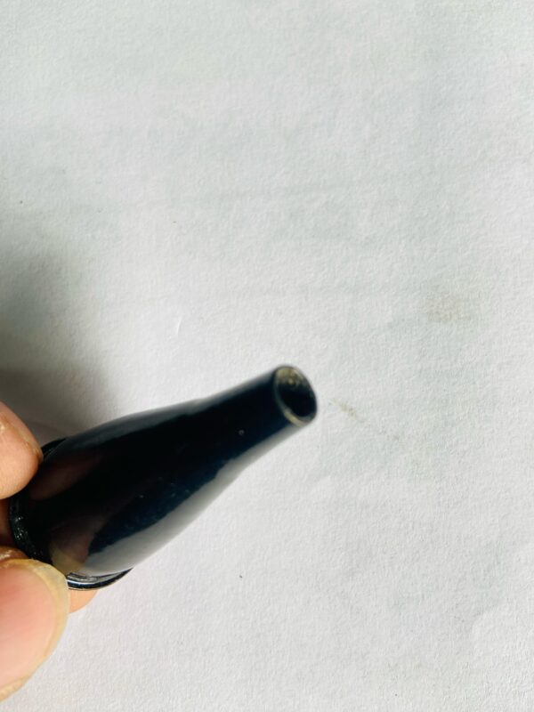 black ear speculam