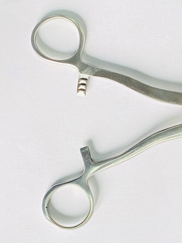 uterine dressing forceps
