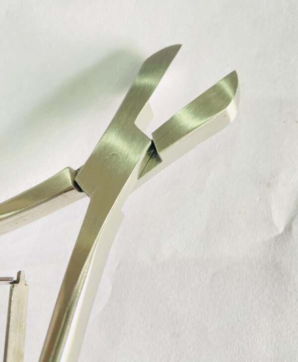 SINGLE ACTION BONE CUTTER
