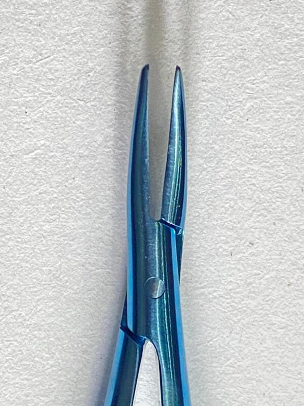 TITANIUM NEEDLE HOLDER