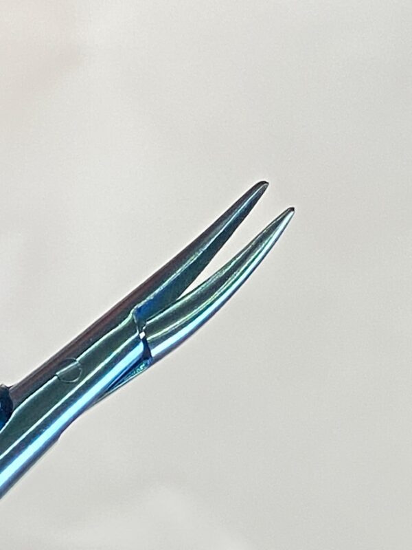 TITANIUM NEEDLE HOLDER