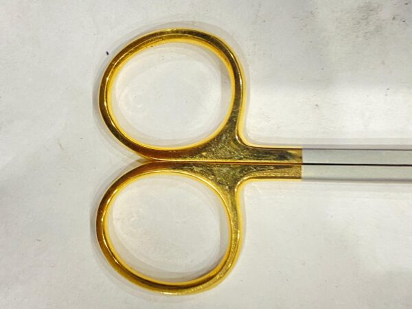 T.C IRIS SCISSOR ST
