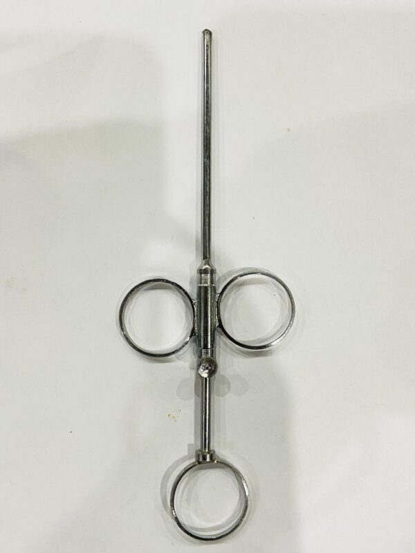 WhatsApp Image 2025-07-11 at 12.57.39 PM SILVER TEAT SLIITTER 2 BLEDS