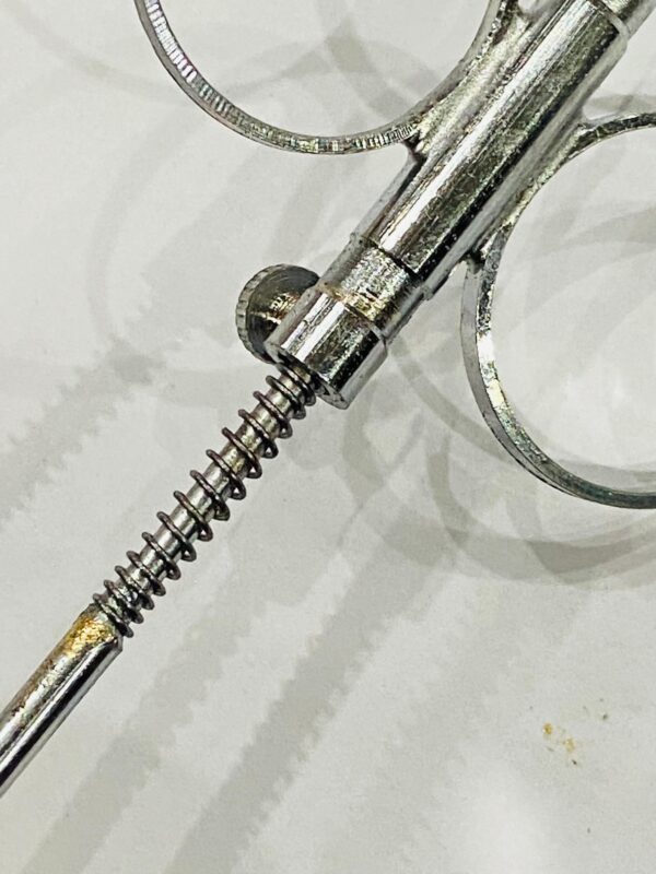 WhatsApp Image 2025-07-11 at 12.57.40 PM SILVER TEAT SLIITTER 2 BLEDS